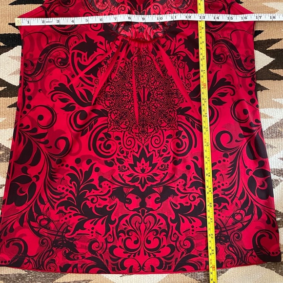 Lavish Sleeveless Top Red & Black - Picture 3 of 7